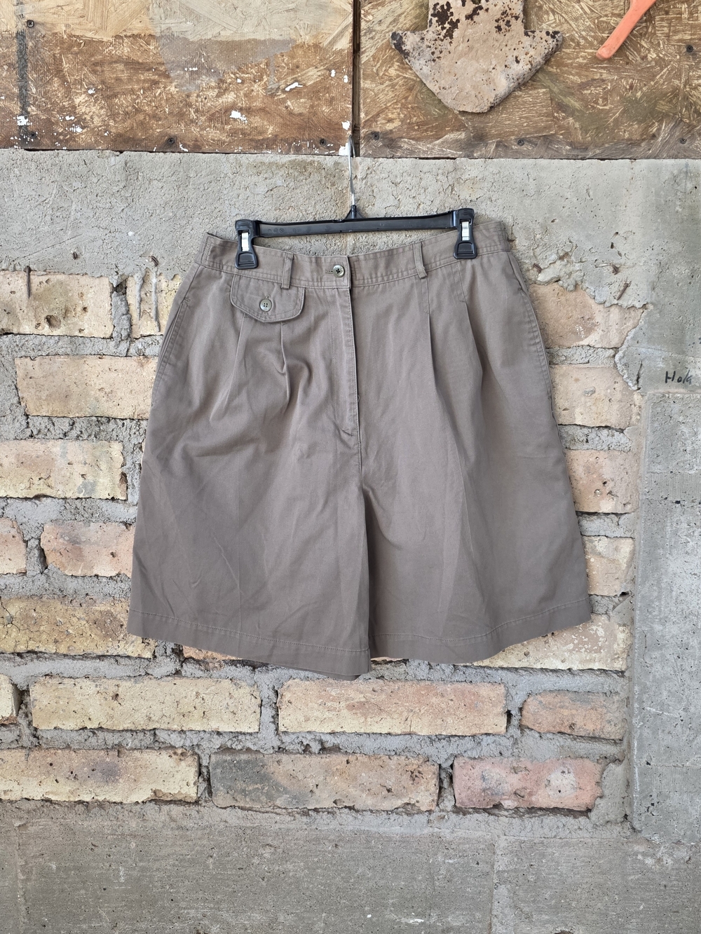 Vintage Baxter & Wells High Waisted Pleated Shorts Olive Green Size 14